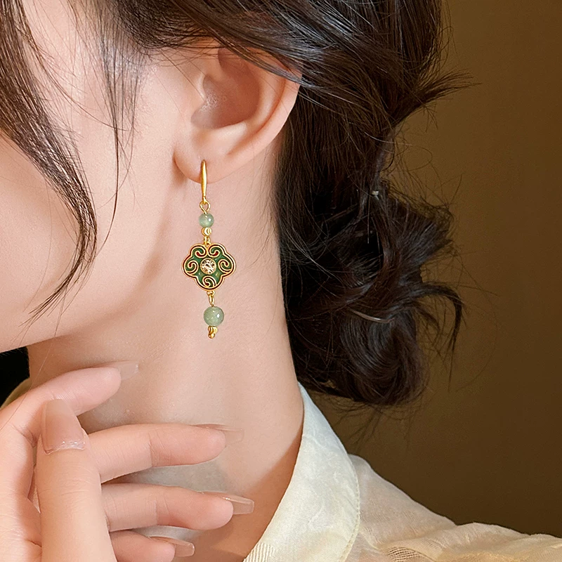 Xiangyun ruyi bead earrings